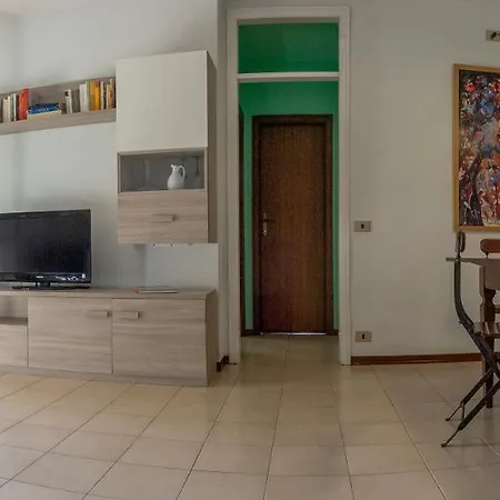 Appartamento Alba, Posto Auto Privato, Animali Amici! * Viareggio