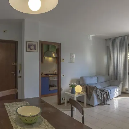 Appartamento Alba, Posto Auto Privato, Animali Amici! Viareggio